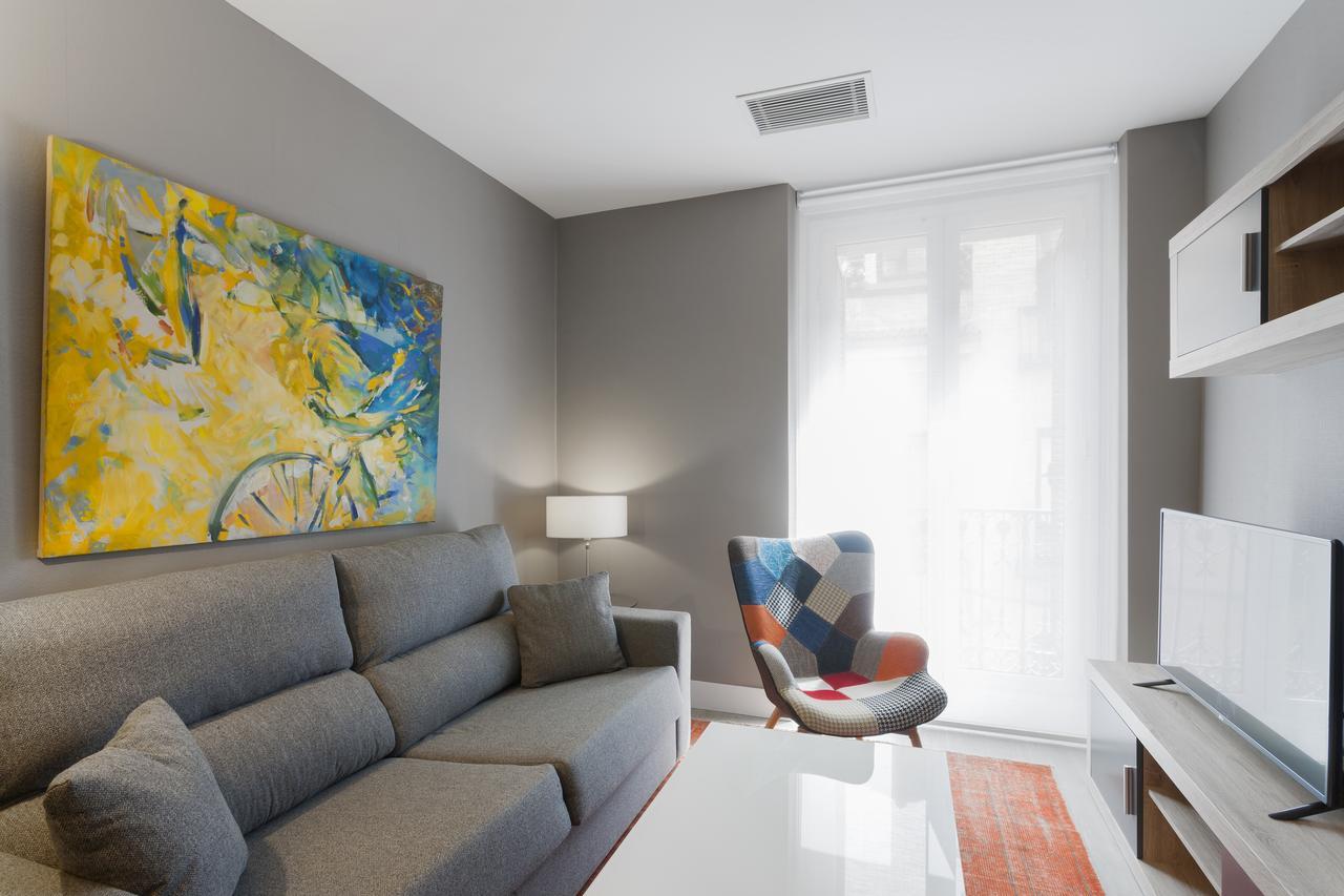 Dobo Rooms Palacio Apartments Madrid Exterior photo