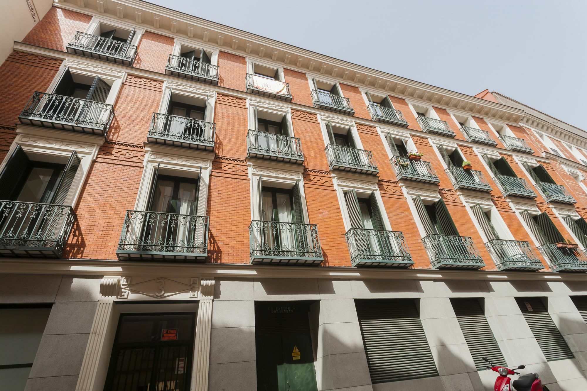 Dobo Rooms Palacio Apartments Madrid Exterior photo